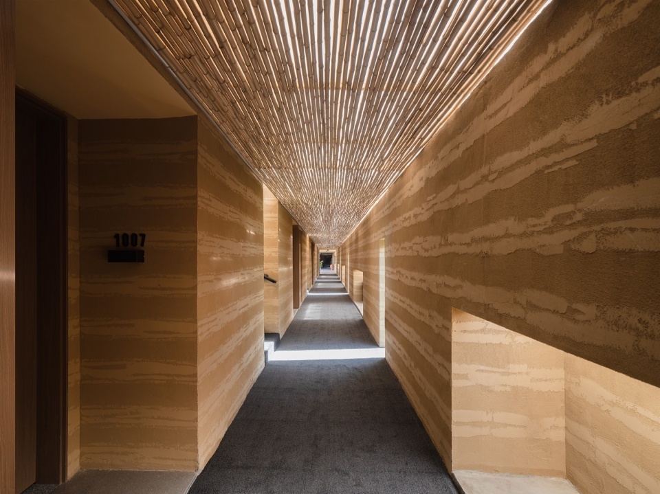 Pingwu Sichuan Plum villa by Archermit 960x719