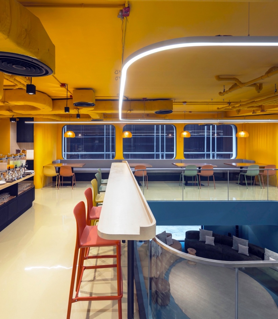 Vela be Siam hotel by ASWA