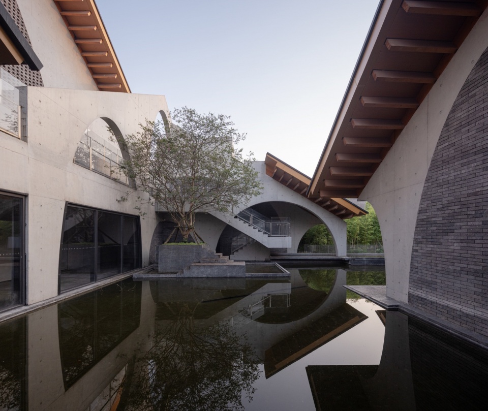 ANREN CULTURE CENTER FOR SECT OF GREAT CRAFTSMAN by Atelier Li Xinggang