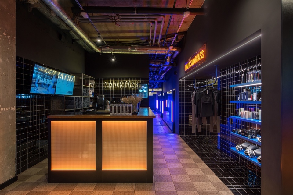 Smartass Bazhana by Smartass Design Studio