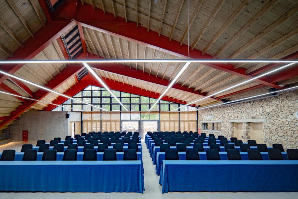 DunAo Rural Governance Academy by Benmo Union Architect Partners