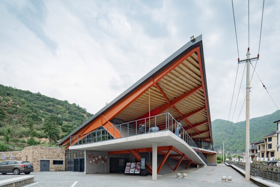 DunAo Rural Governance Academy by Benmo Union Architect Partners