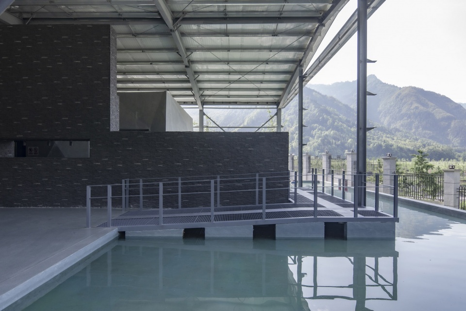 memorial exhibition hall by atelier haode