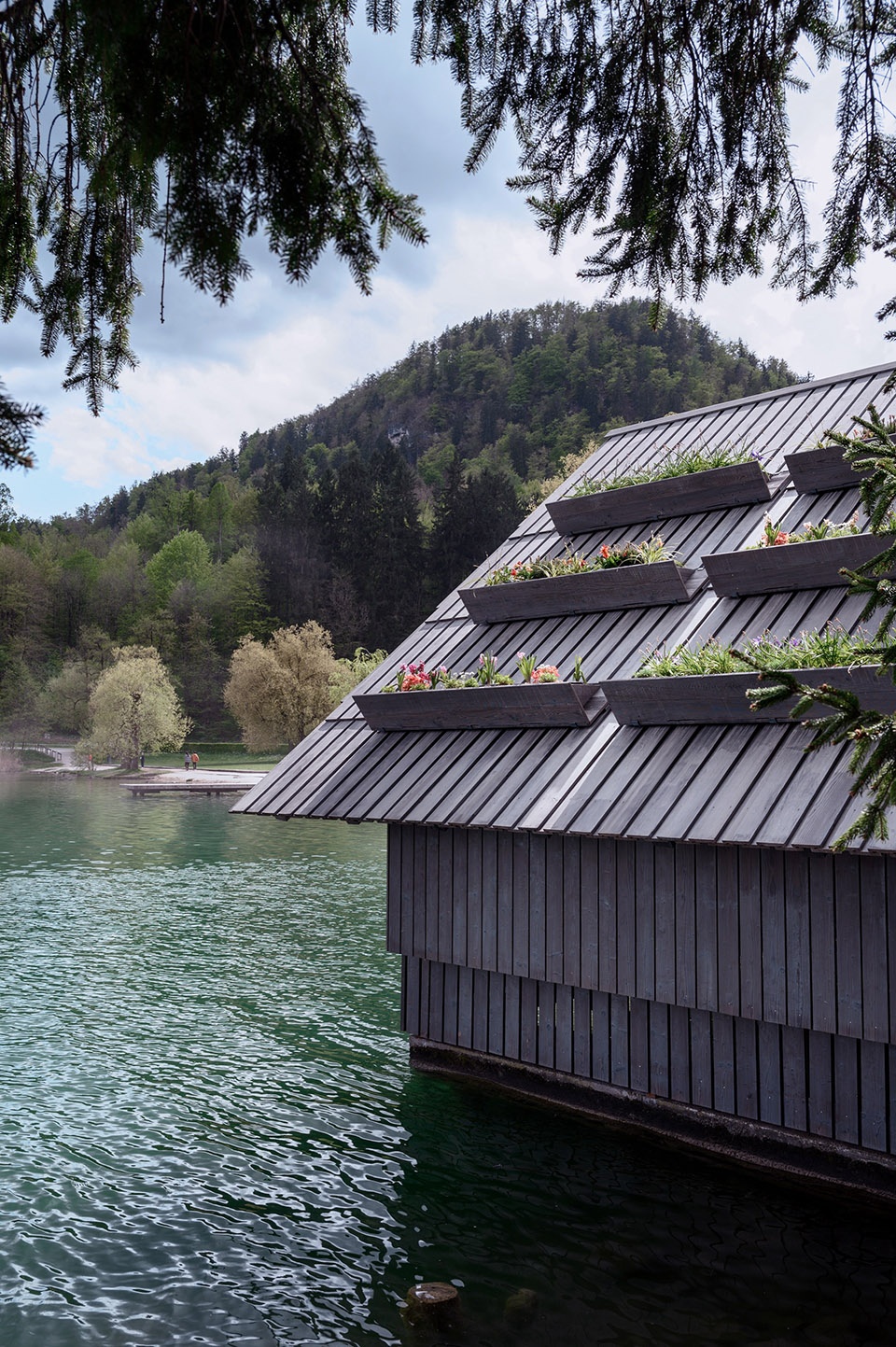 boathouse at lake bled by ofis architects