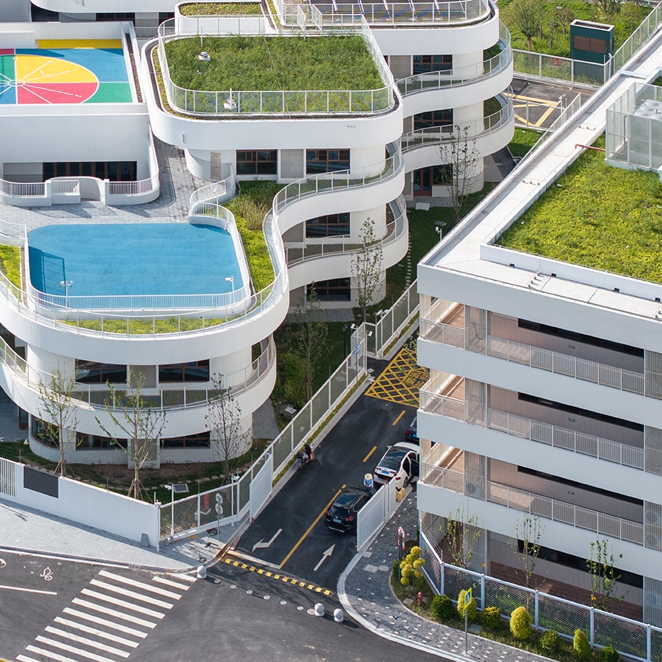 the hetu middle school and the luoshu kindergarten by gom