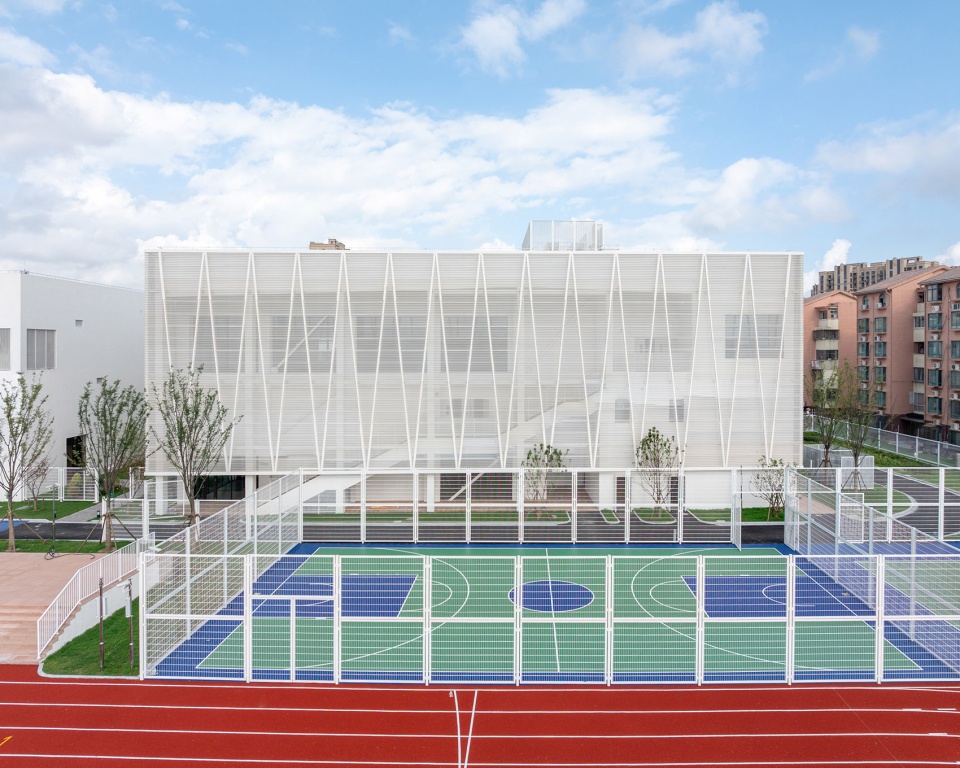 the hetu middle school and the luoshu kindergarten by gom