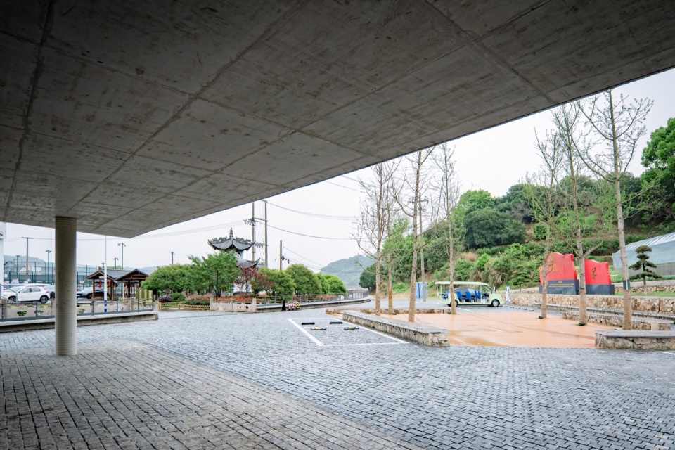 DunAo Rural Governance Academy by Benmo Union Architect Partners