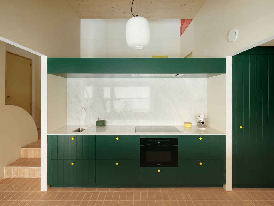 split house by feina studio