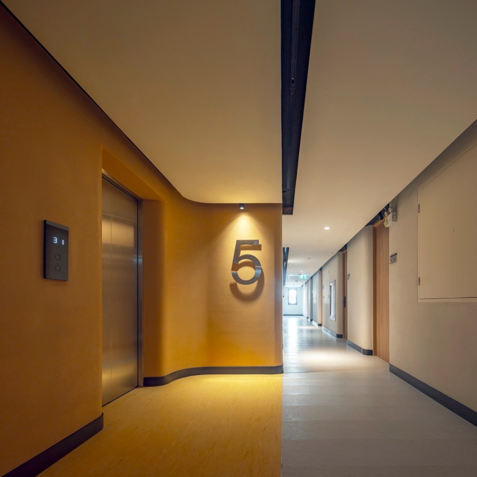 Vela be Siam hotel by ASWA