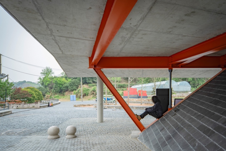 DunAo Rural Governance Academy by Benmo Union Architect Partners