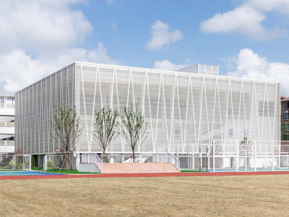 the hetu middle school and the luoshu kindergarten by gom