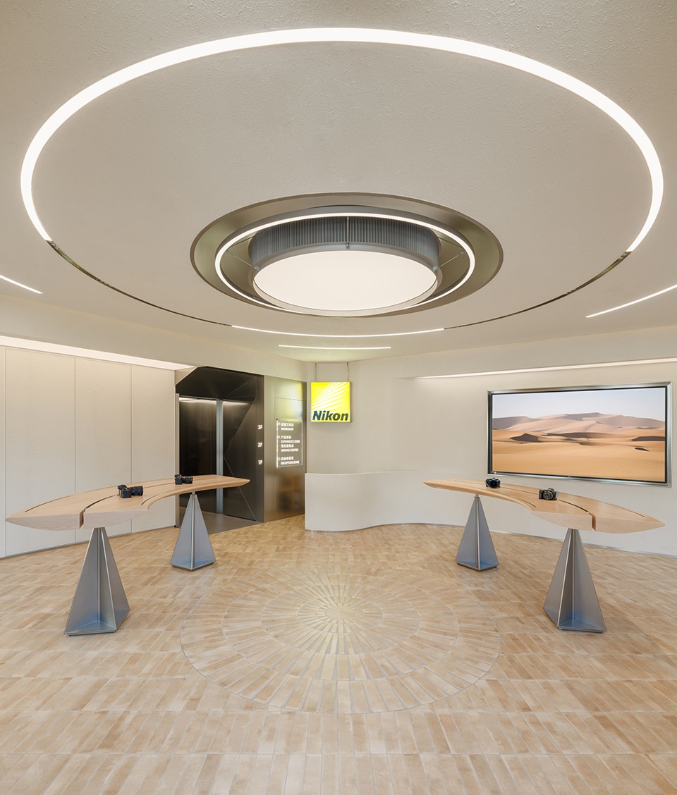 nikon shanghai store 2 0 by lukstudio