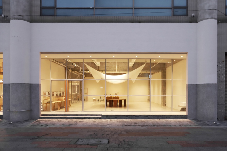 champfau store by attaa