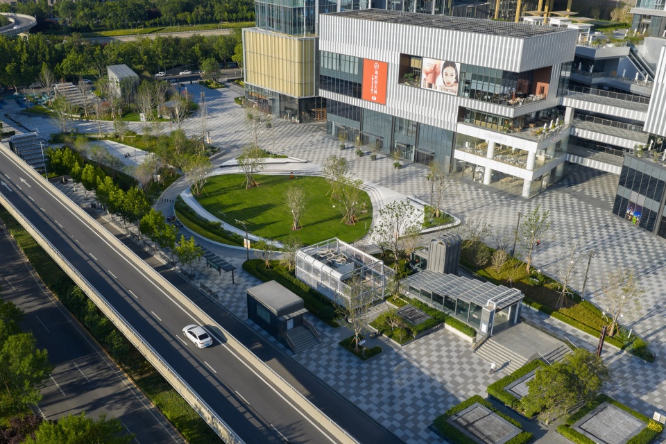 the mixc landscape design by percent landscape design studio