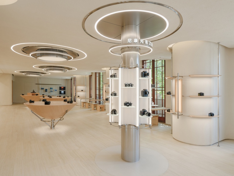nikon shanghai store 2 0 by lukstudio