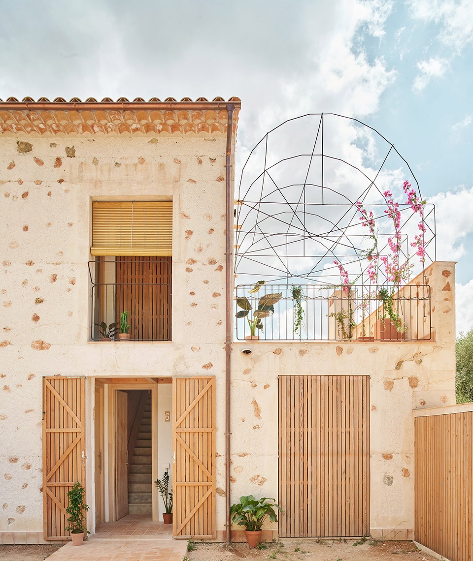 ses veles puigpunyent by alventosa morell arquitectes