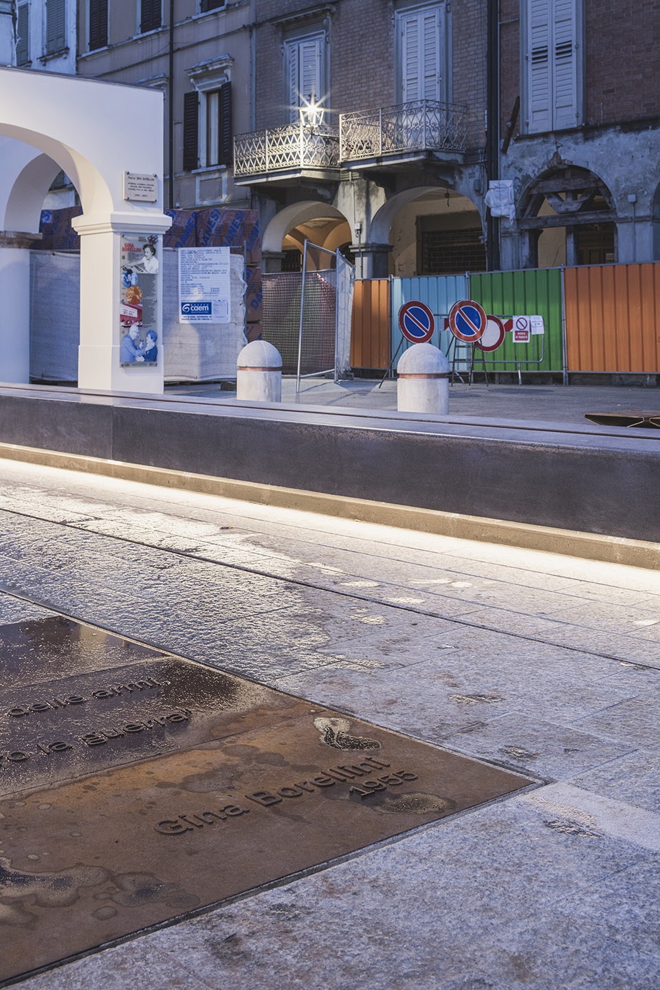 borellini square and palazzo mari by km 429 architecture