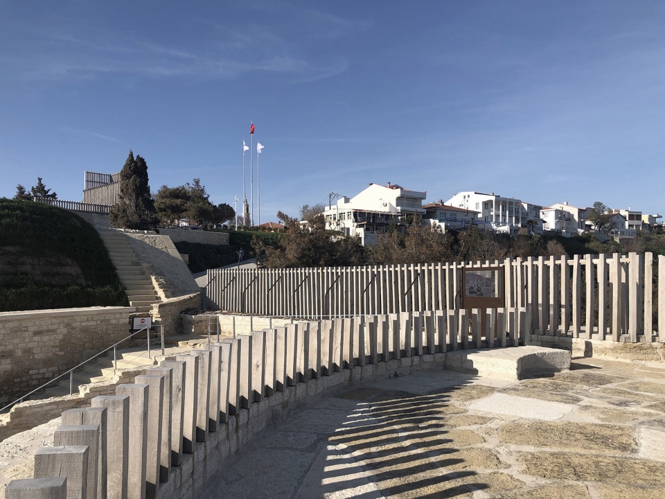 seddulbahir fortress by koop architects