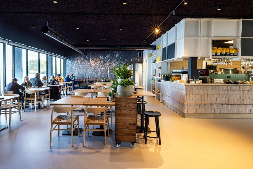 uitbreiding nbc de oostvaarders by woonwerk architecten