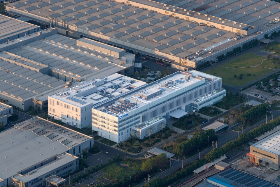 hengli hydraulics international rd center by weico