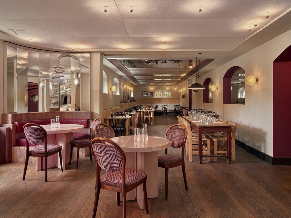 cafe vertigo by studio modijefsky