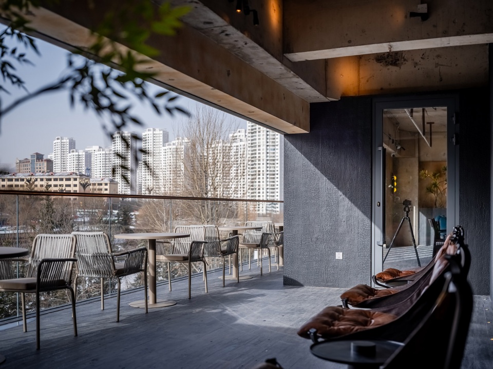 xining im fine first store by guo xin space design