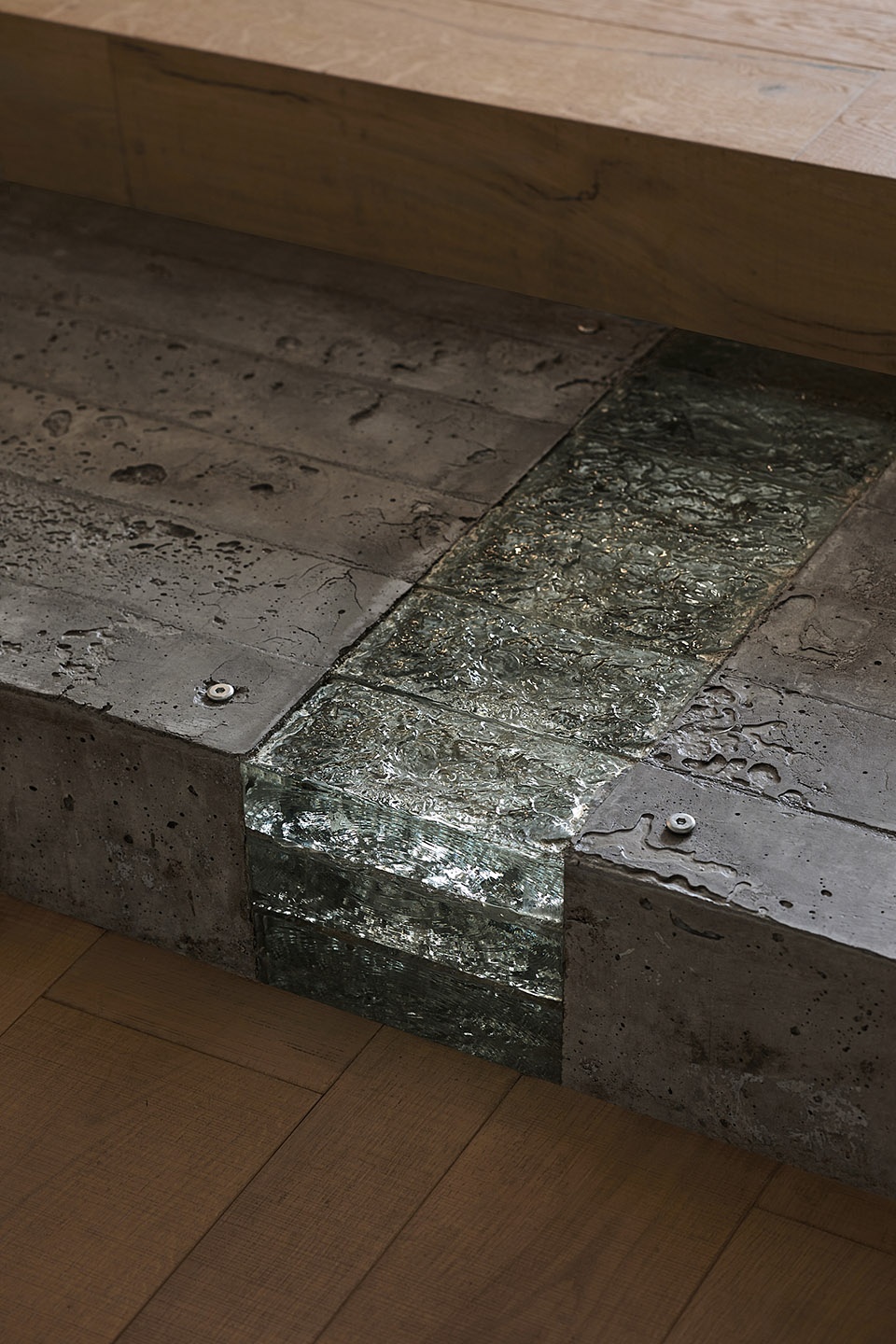 engrave by qiang design