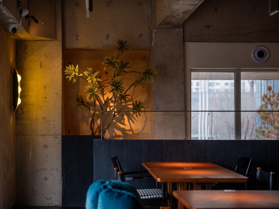 xining im fine first store by guo xin space design