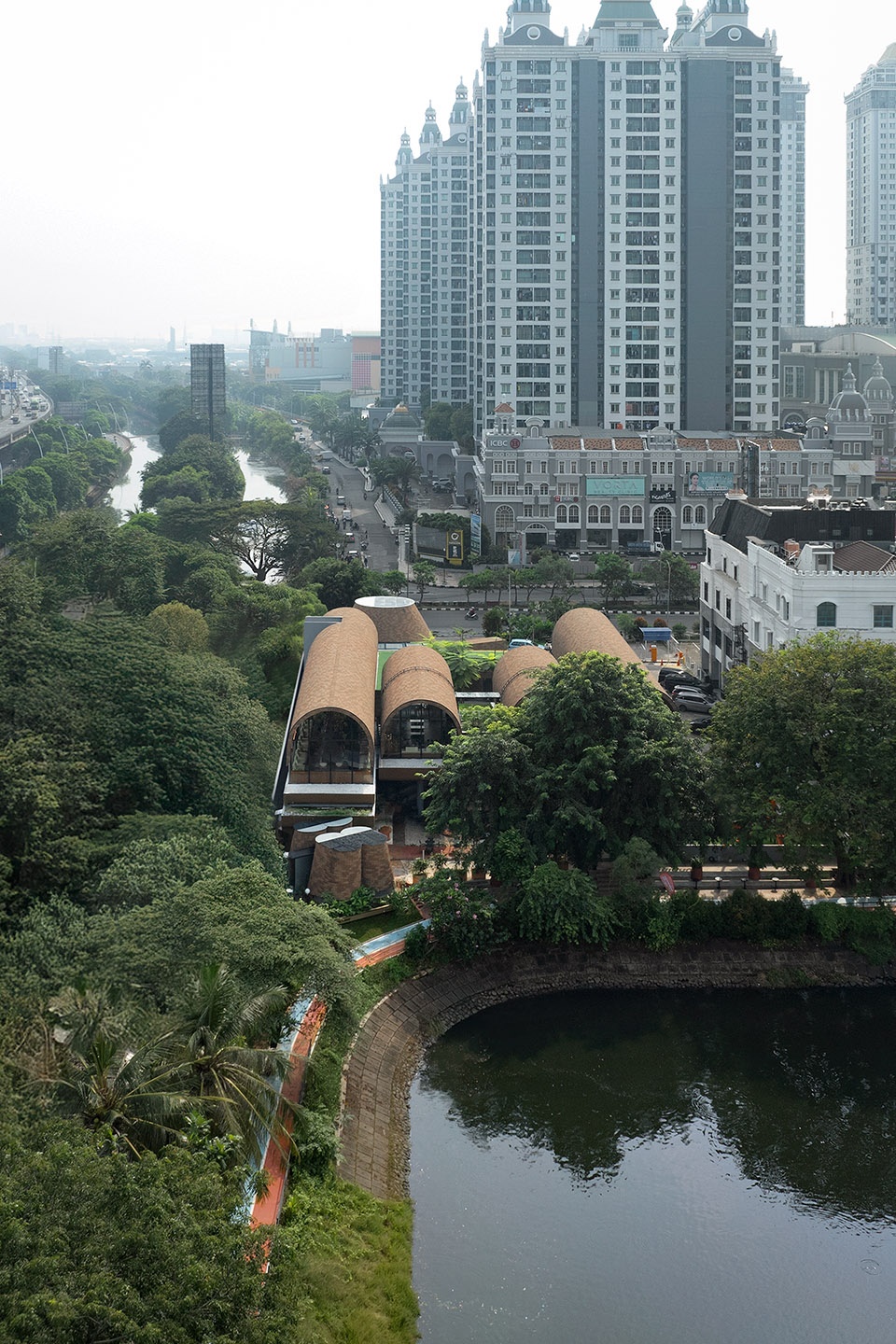 shelters on slope ss garden by radar
