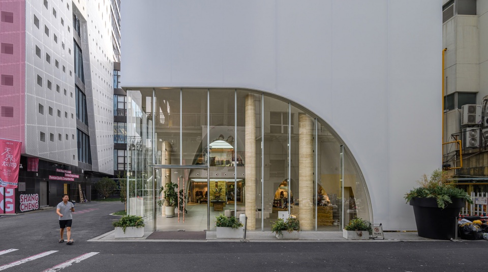 maxstyles sijiqing street flagship store by microcosm design studio