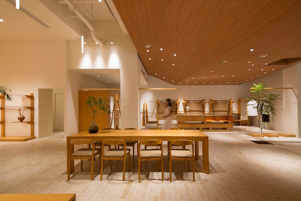 激发场所感的家具Furniture that evokes a strong sense of place,