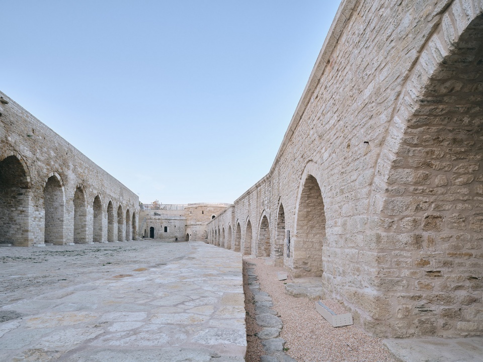 seddulbahir fortress by koop architects