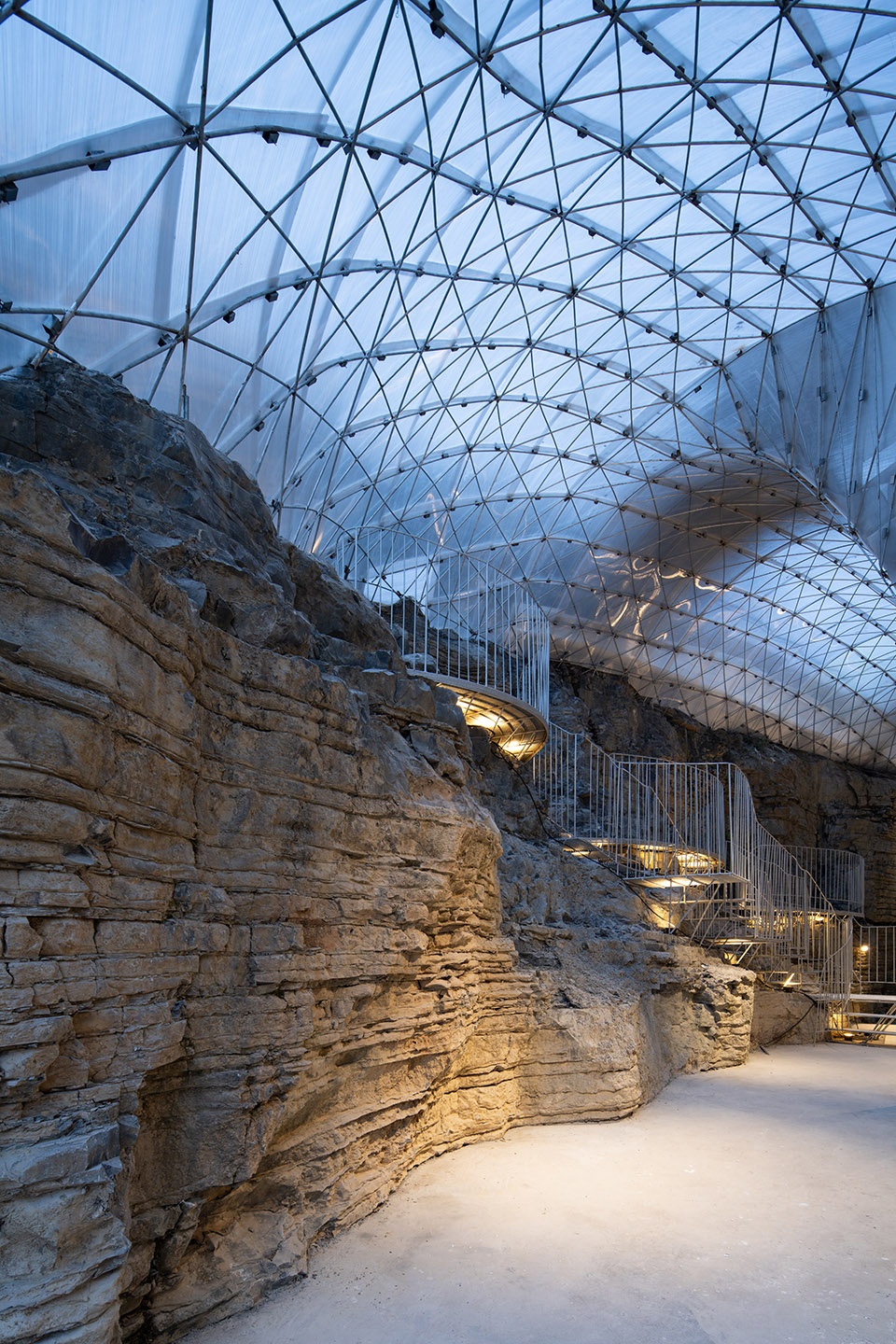 the enshi grotto cafe by kong xiangwei studio