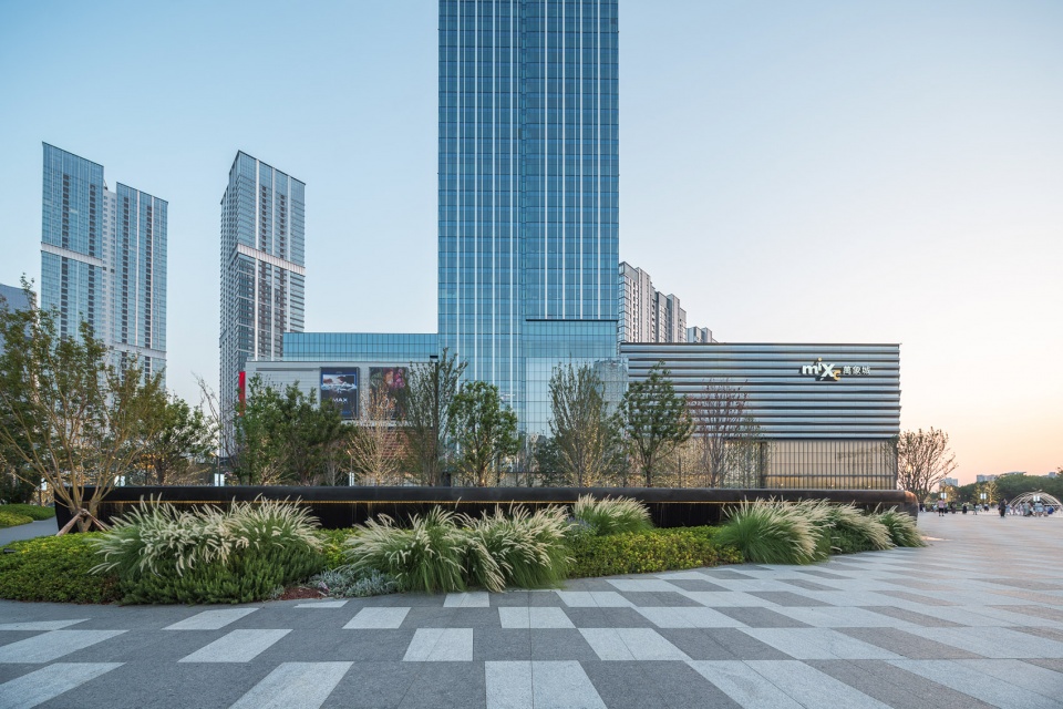 the mixc landscape design by percent landscape design studio