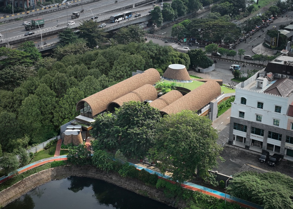 shelters on slope ss garden by radar