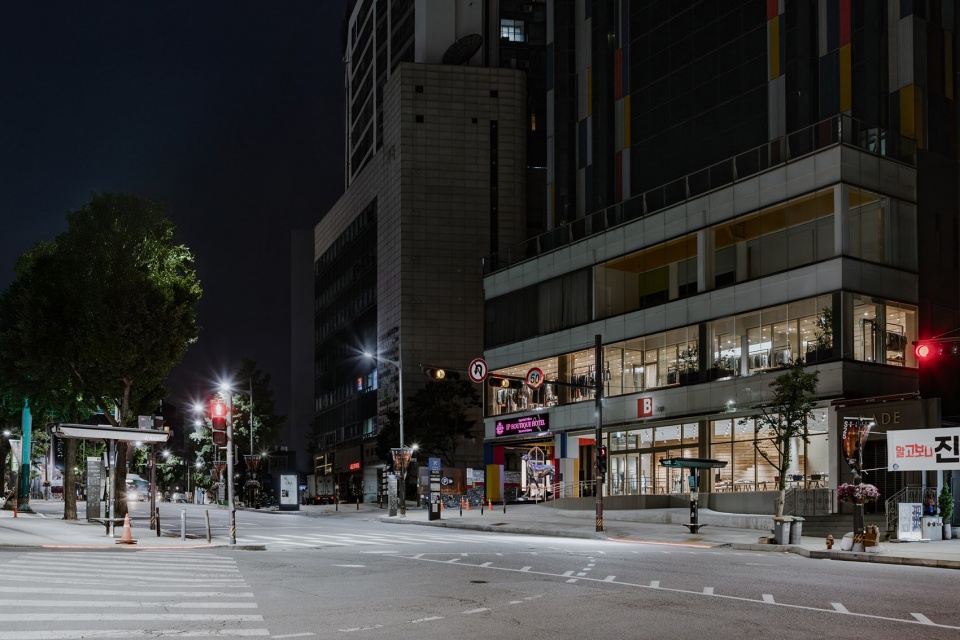 bshop hannam flagship store by kooo architects