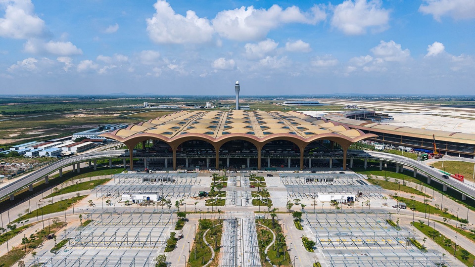 机场主入口鸟瞰图@中国建筑西南设计研究院有限公司