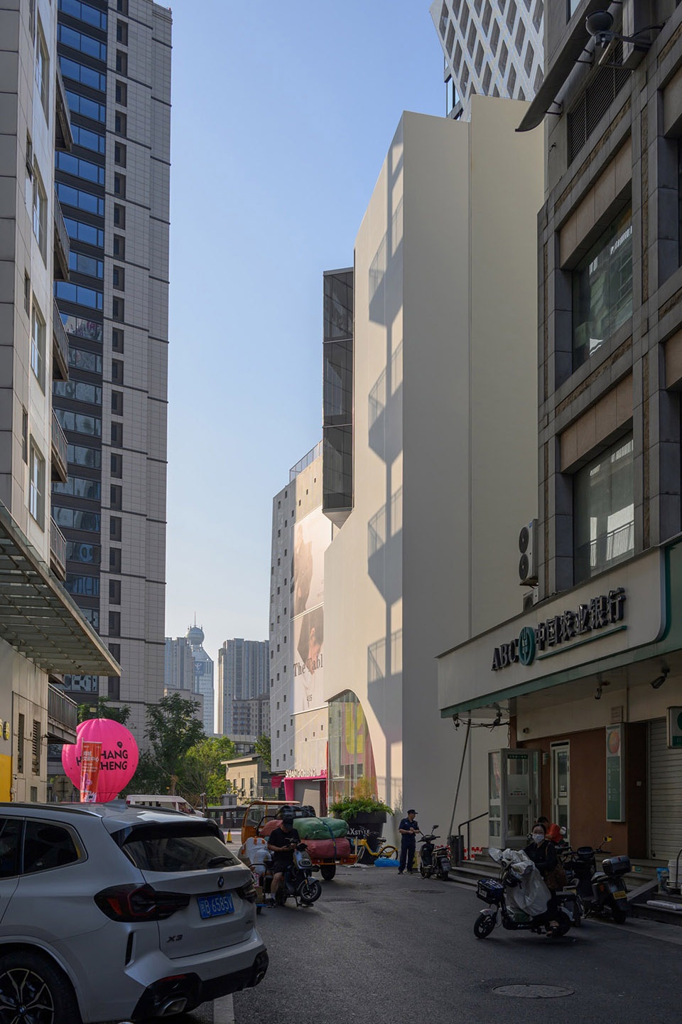 maxstyles sijiqing street flagship store by microcosm design studio