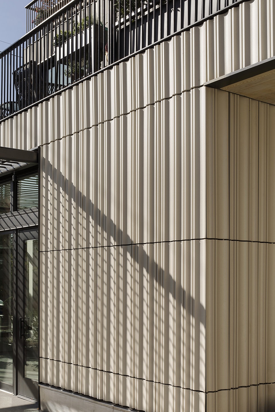 ellen browning building by cameron macallister grou ym2