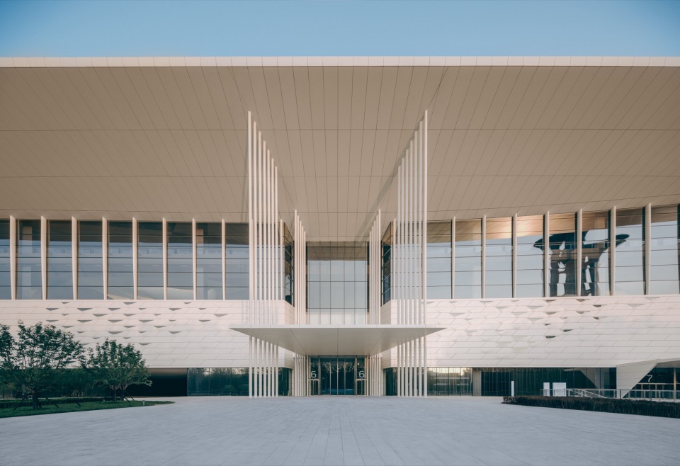 CHINA NATIONAL CONVENTION CENTER PHASE II