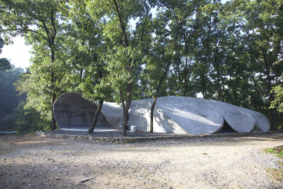 crouching tiger hidden dragon art museum by kong xiangwei studio