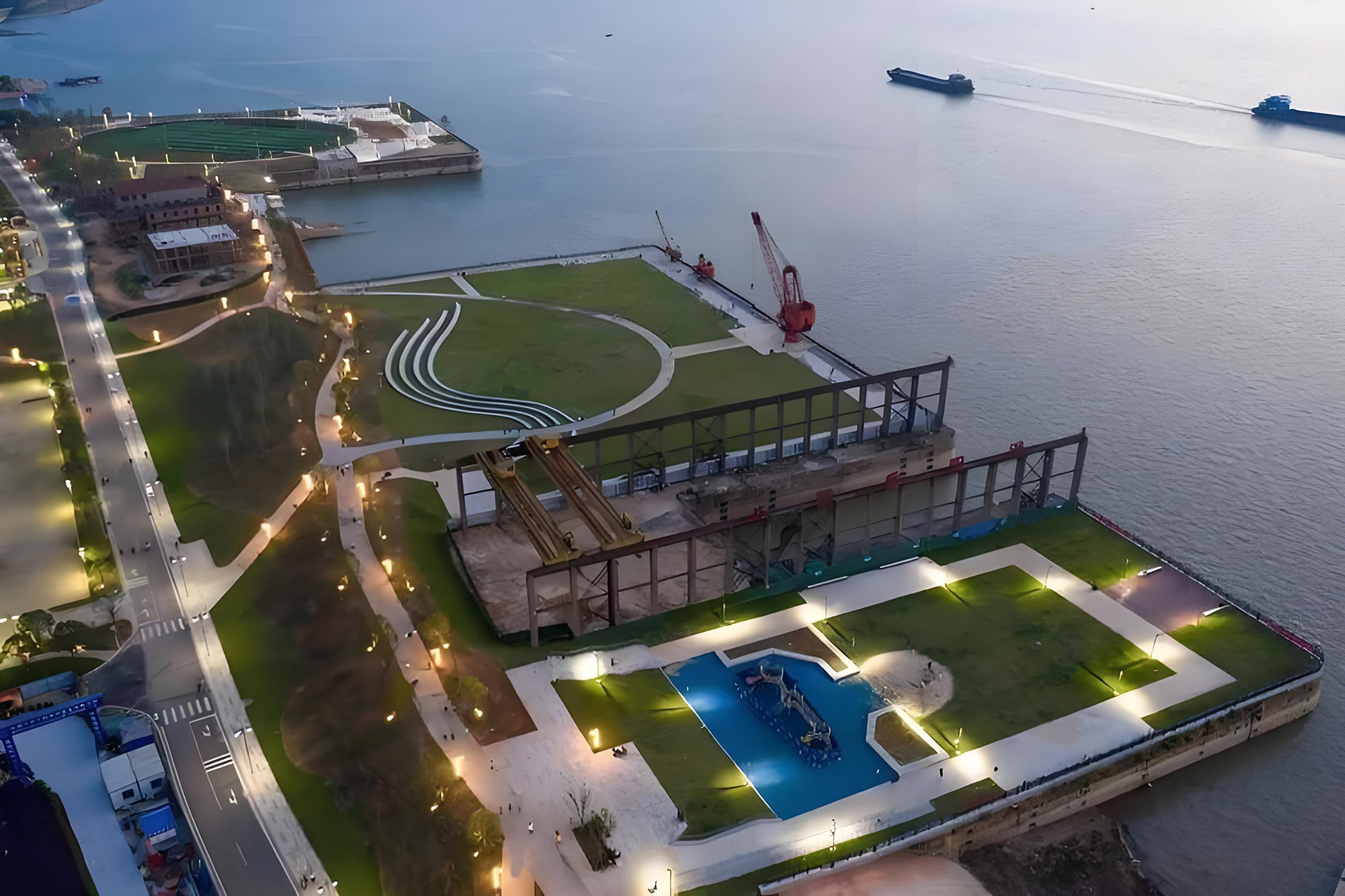 Yueyang Hualinggang Pier Tourist Center