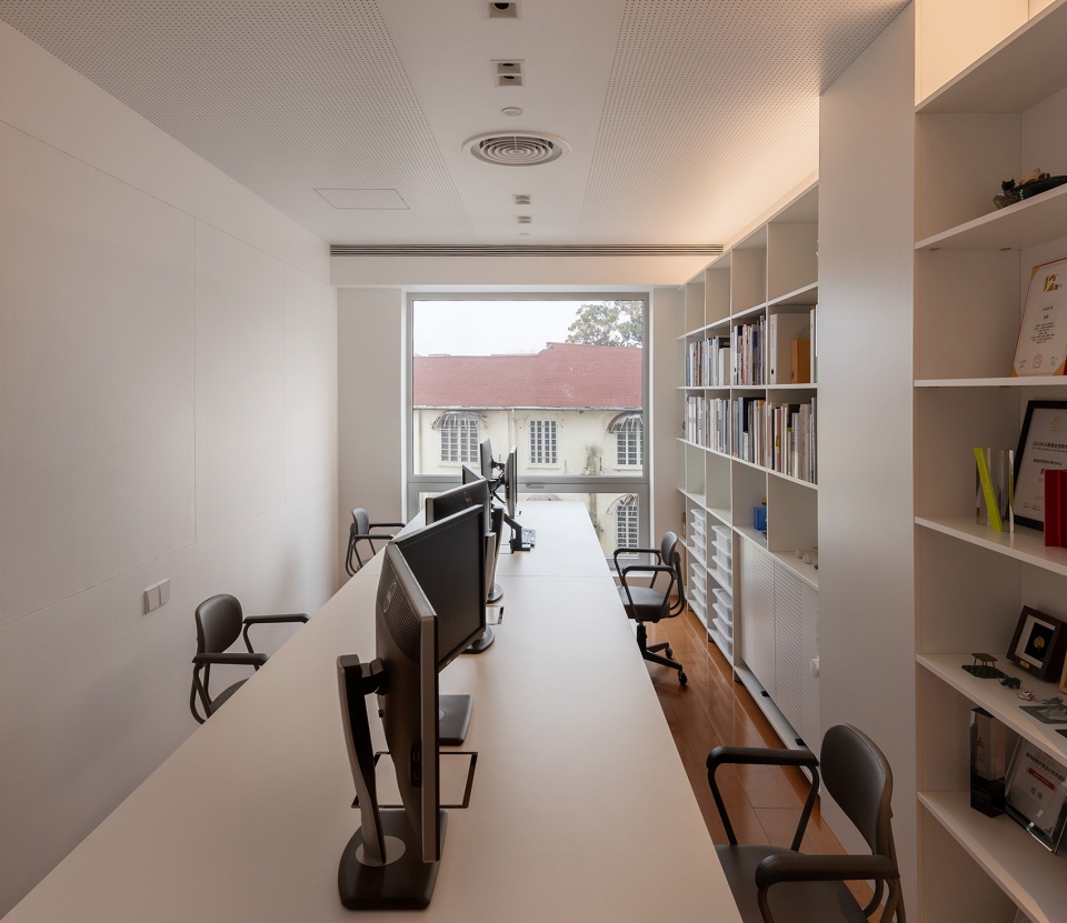 Atelier Mearc Office by Atelier Mearc