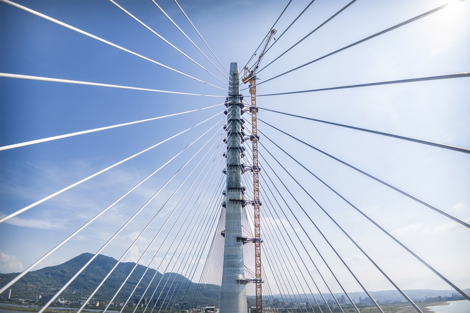 Danjiang Bridge