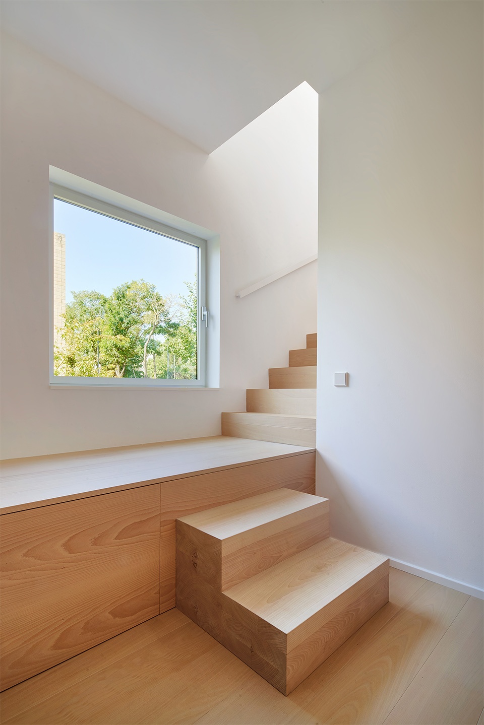 House 011