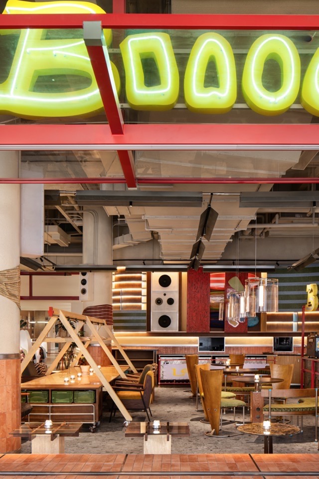 Boooard Store by SORA