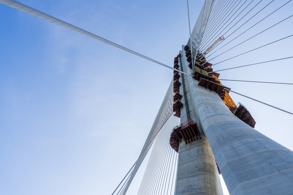 Danjiang Bridge