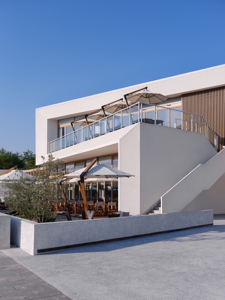 SEEK Reataurant by DoDesign