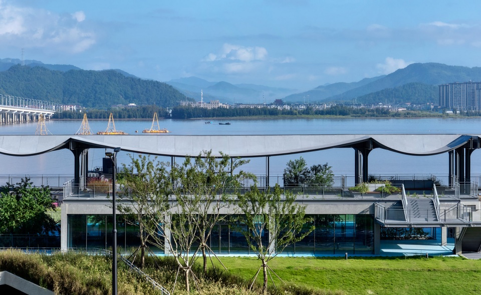 a reborn scenic field above waves by original design studio