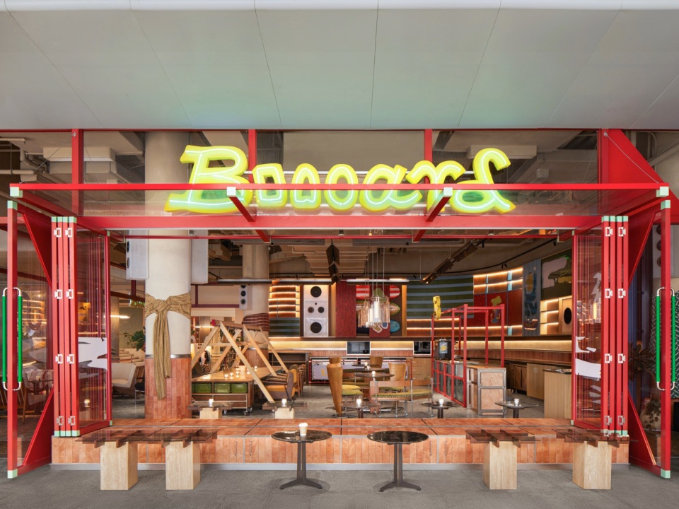 Boooard Store by SORA